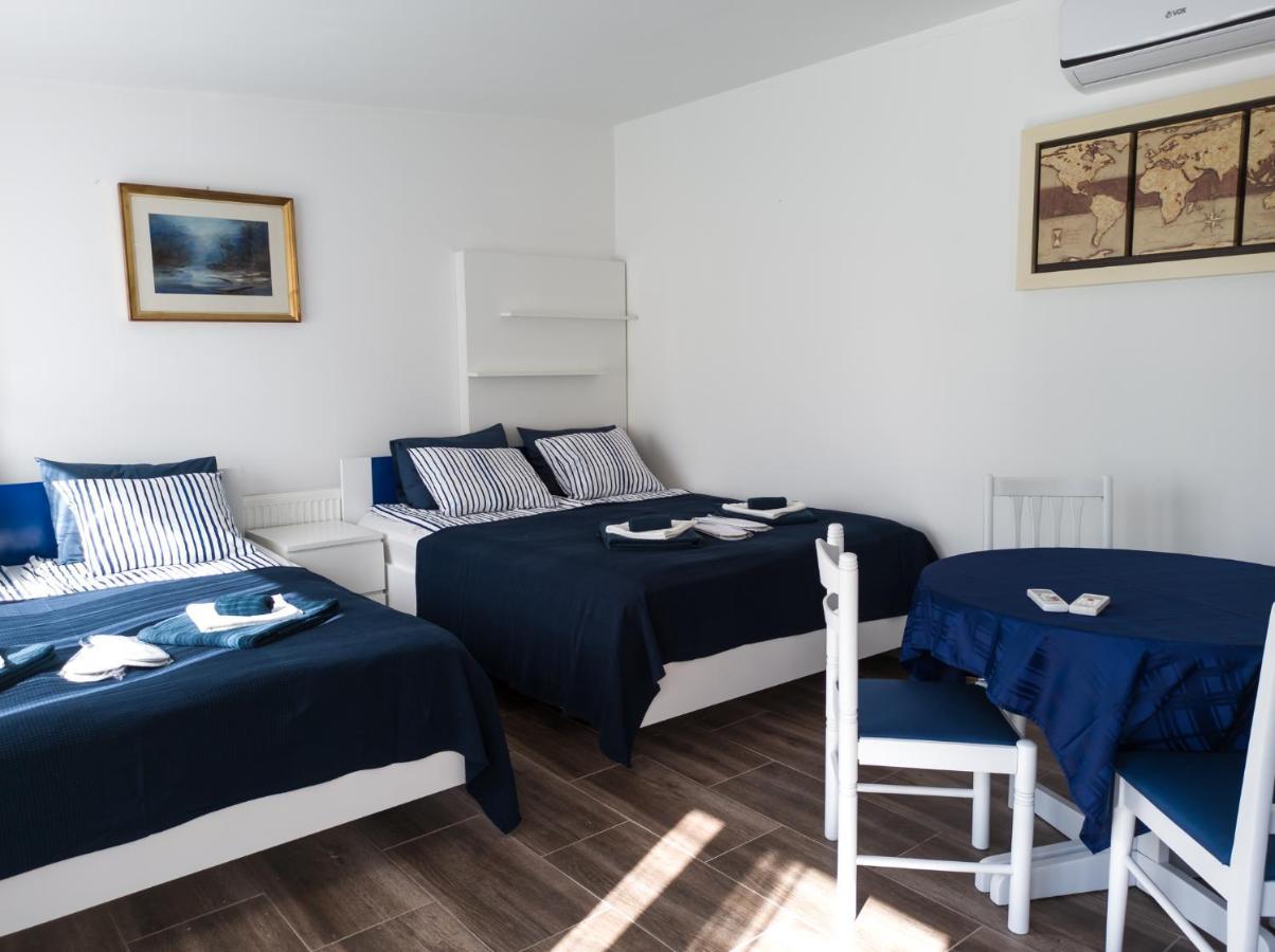 Apartman Dvoristance Golubăţ Exterior foto