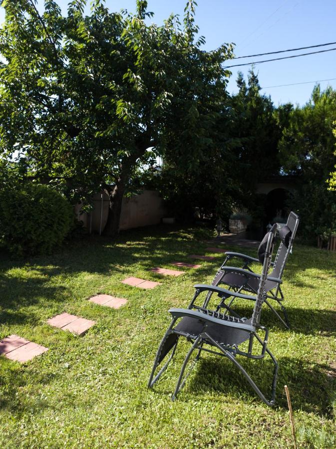 Apartman Dvoristance Golubăţ Exterior foto
